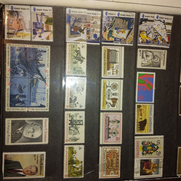 Stamps - Picture 4 of 16